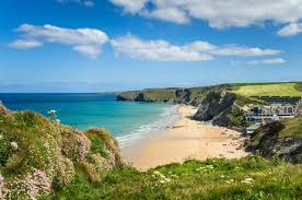 With picturesque villages, celtic ruins, light blue waters, gardens and parks and unique architecture it certainly is among the most scenic areas of england. Where To Stay In Cornwall 14 Best Areas The Nomadvisor