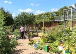 Un lieu idéal pour une promenade en famille, à la découverte de 1 300 espèces. Le Diner Du Colloque Jeudi 8 Juin 2017 Aux Jardins Du Museum A Borderouge Toulouse Le Projet Poules En Occitanie Poc
