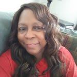 Leanna Maynard's Instagram, Twitter & Facebook