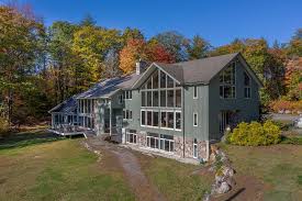 80 w bow st, franklin, nh 03235 map & directions. On The Market A Lakeside Home In New Hampshire With A Vintage Boathouse