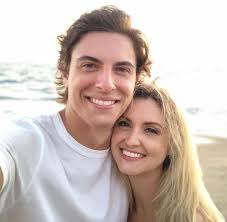 Derek Klena Biography, Age, Height, Family