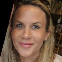 1000+ "Becky M." profiles