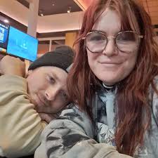 Where do people play commander in Oklahoma?