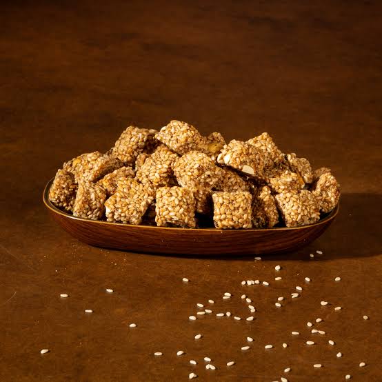 Sesame cubes