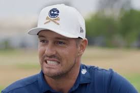 Troy Aikman continues year of the roast by crapping