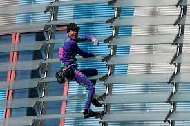 Robert, the french spiderman, is the most audacious, a high. French Spiderman Alain Robert Climbs Barcelona Skyscraper In Coronavirus Protest London Evening Standard Evening Standard