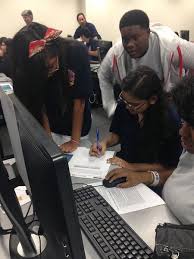 Students Dig In To Mock Drilling Exercise At Petrochallenge News Blog Student Drill Mocking
