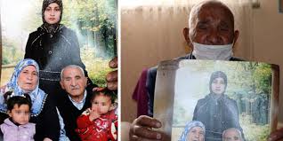 Tarım ve orman bakanı bekir pakdemirli'nin annesi nuran pakdemirli'nin (80) içinde bulunduğu araç manisa'da trafik kazası yaptı. Sukru Efe Nin Oldurdugu Nuran Kocer In Babasi Sait Kocer Isyan Etti