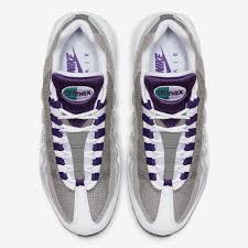 Nike Air Max 95 Grape Snakeskin Ao2450 101 Sneakernews Com Nike Air Max 95 Air Max 95 Air Max
