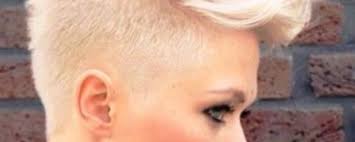 Mohawks and fohawks are differentiated easily. Fohawk And Mohawk Haircut Hairstyle Difference Faux Hawk Vs Undercut