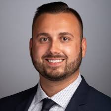 A big thank you to the Collegiate Entrepreneurs' Organization (CEO) leaders  for organizing an incredible event last night—and to the many students from  across the University of Wisconsin–Oshkosh who…