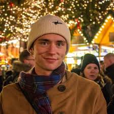 Sam Aizlewood (@AizlewoodSam)