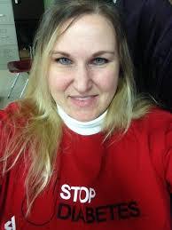 Nina Pyle's Instagram, Twitter & Facebook