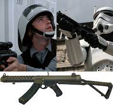 Sterling l2a3 mk4 to blastech e11. The Real Guns Of Star Wars Gunsamerica Digest