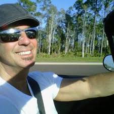 Donald Calder (@dondencal)