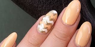 And nail pro jessica washick echos that the thumbnail accent is a subtle way to upgrade any simple manicure. Accent Nail Designs Ideas For Accent Nails That Update Your Manicure