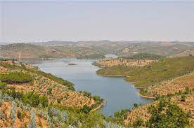 A barragem de santa clara e o aproveitamento hidroagrícola do mira. Barragem De Santa Clara