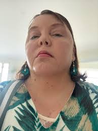 Alisa Greene's Instagram, Twitter & Facebook