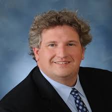 Andrew Watt's Instagram, Twitter & Facebook