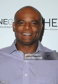 13 Football Legend Warren Moon To Kick Off Nfl Season Photos & High Res  Pictures
