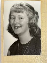 Jennifer Diefenderfer's Instagram, Twitter & Facebook