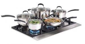 La batterie de cuisine contient des casseroles, faitouts et marmites de différents diamètres et contenances. Les Meilleures Batteries De Cuisine Et Sets De Casseroles En Fevrier 2021
