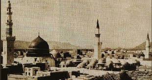 A Rare Black White Photo Of Masjid An Nabawi Photo Credit Nativepakistan Islamic Heritage History Of Islam Masjid