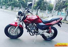 Modif honda tiger 2000 kali ini dilakukan untuk mengubah tampilan menjadi gaya streetfighter atau modif tiger street fighter, modifikasi. Modifikasi Honda Tiger Revo Jadi Tiger Lawas Dengan Part Limbah Moge Setia1heri Com