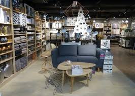 Maybe you would like to learn more about one of these? Maisons Du Monde Prend Ses Aises A Paris 3000 M2 De Deco Et De Design Marie France Magazine Feminin