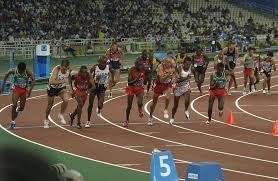 Atletismo en atletismo deportivo, atletismo., texto, corriendo, juegos olímpicos png. Foto De Atletas Olimpiadas 2004 Atenas Grecia 10 Correr Competencia Rapido Hombres Pxfuel