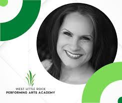 Kira Keating's Instagram, Twitter & Facebook