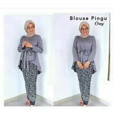 Tampil kece dan instagramable ❤. Kebaya Modern Hijab Baju Pesta Model Pingu Setelan Remaja Berjilbab Gemuk Wisuda Simple 2018 2019 Shopee Indonesia