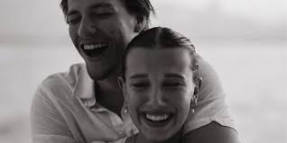 MILLIE BOBBY BROWN NİŞANLANDI!