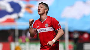He and thomas muller became two of the leaders of the german national team. Bastian Schweinsteiger Re Signs With Chicago Fire For 2018 Season