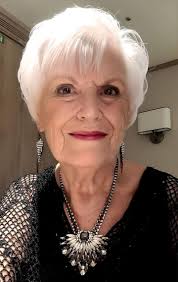 I am 80 years old! I baked myself a cake and now I want a beautiful wish!…