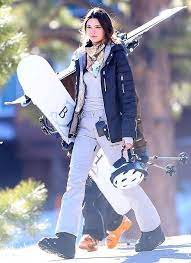 Winter 2016 Celebrity Skiing Outfits To Inspire You The Blonde Salad Ropa Esqui La Moda De Esqui Trajes De Esqui