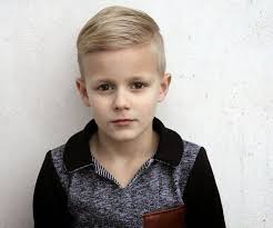 Hier finden sie interessante ideen für tolle kinderhaarschnitte und können erkunden wie man kinderhaar selbst. Haarschnitt Undercut Kid Neue Frisuren Jungs Frisuren Coole Frisuren Coole Jungs Frisuren