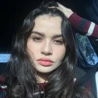 Andrea Brito's Instagram, Twitter & Facebook