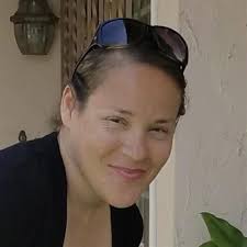 Vianey Corral's Instagram, Twitter & Facebook