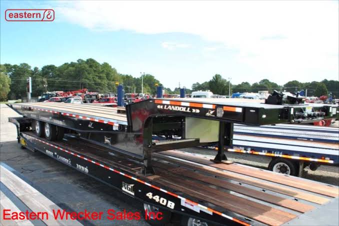 Landoll 318D-50 Traveling Axle Trailer