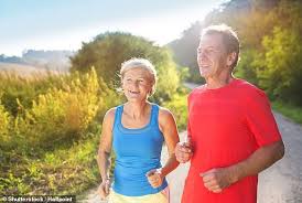 Elderly People Should Weight Lift To Fight Frailty Study Suggests Senior Fitness Exercise Flexibility Workout