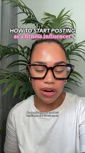 How to start posting as a fitness influencer! #contentcreator #thesocialbff  #contentcreatorstrategy #socialmediatips #microinfluencertips  #blackgirlcreator #fitnessinfluencer #lifestylecreator ...