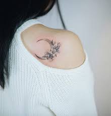 Floral Crescent Moon Tattoo By Nando Moon Tattoo Designs Moon Tattoo Crescent Moon Tattoo Meaning
