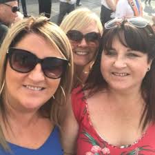 SUSAN WARNOCK (@suziebabes1972)