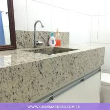Lavatorio Esculpido Em Granito Branco Dallas Acabamento Meia Esquadria E Saia De 20cm Granito Branco Meia Esquadria Granito