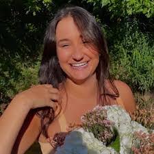 Hannah Lanning's Instagram, Twitter & Facebook