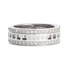 Gucci Wedding Ring Gucci Mane S 15 Carat Diamond Pinky Ring Costs 500k