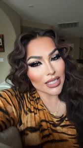 Glam Makeup Looks by Deanna Vanwinkle