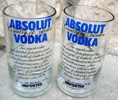 How To Turn Bottles Into Drinking Glasses Alcohol Bottle Crafts Liquor Bottle Crafts Diy Bottle