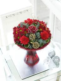 It's that time of year where people are merry and the mood of everyone improves. Christmas Flower Lamberdebie S Blog